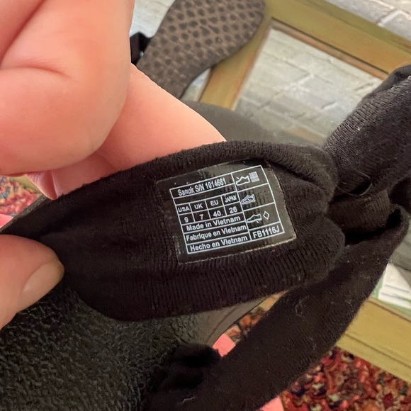 Sanuk Yoga Sling Sandals - Black - Picture 5 of 7